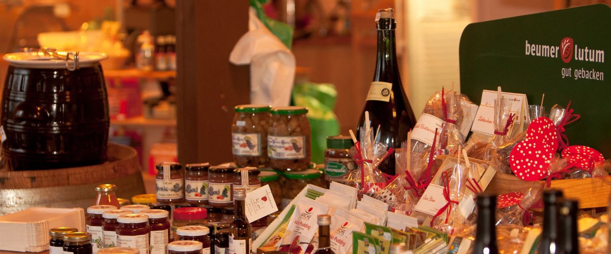 Bio-Spezialitäten und Geschenkideen im Hofladen Späth, Foto: Daniela Incoronato