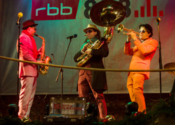 Brazzo Brazzone - World Brass Ensemble