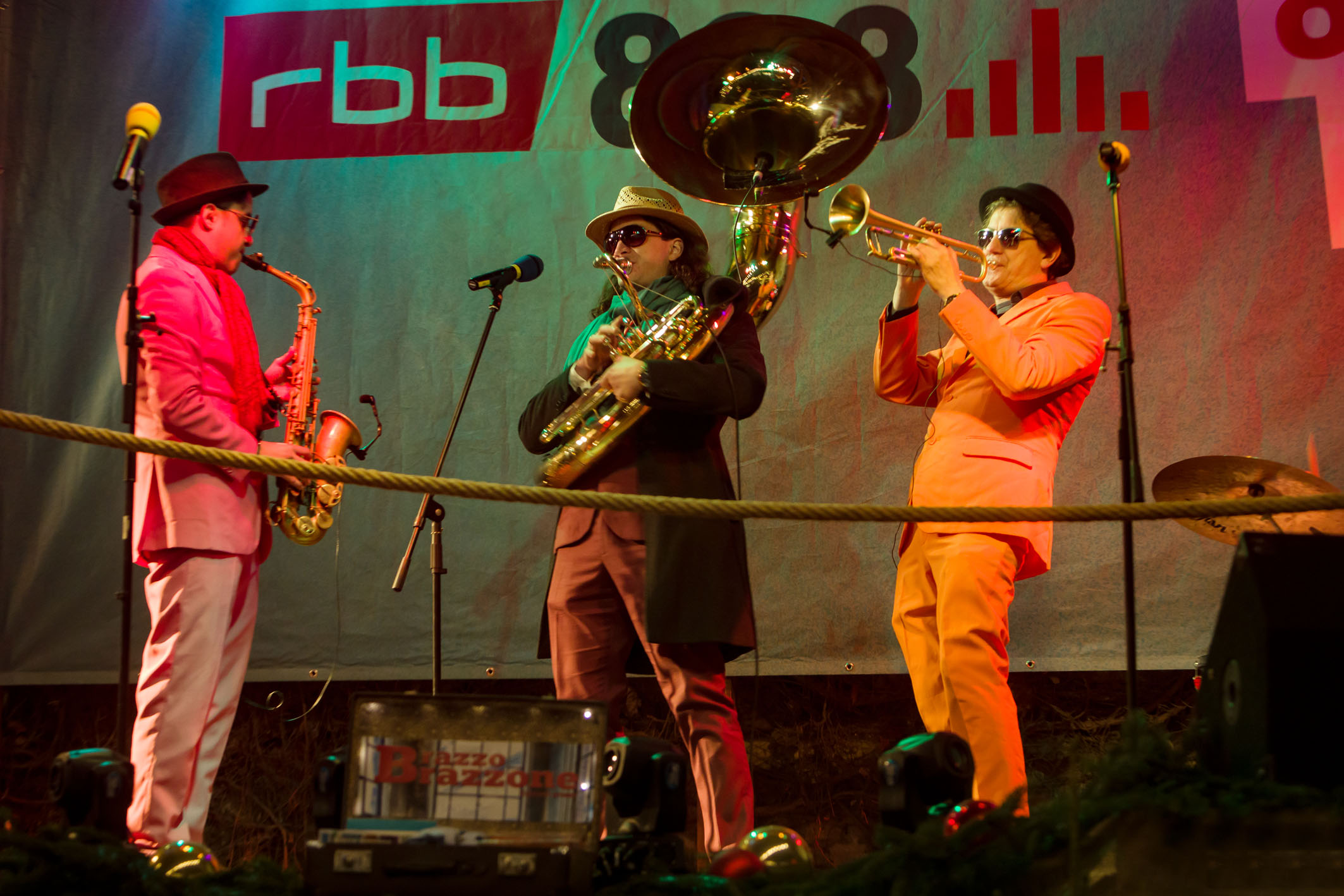 Brazzo Brazzone - World Brass Ensemble