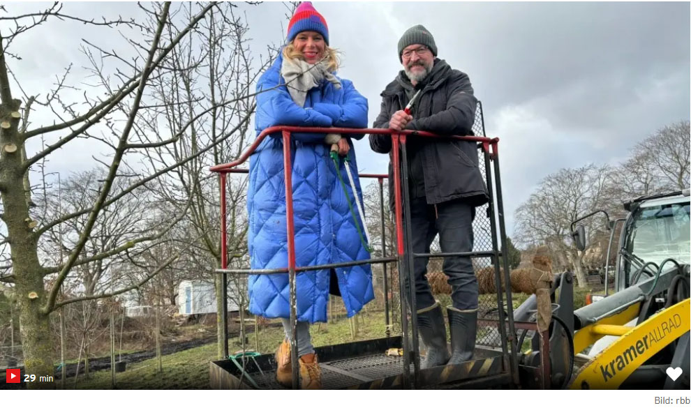 rbb Gartenzeit: Moderatorin Ulrike Finck und Späth-Geschäftsführer Holger Zahn